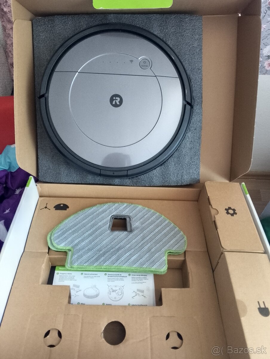 Robotický vysavač a mop i Robot