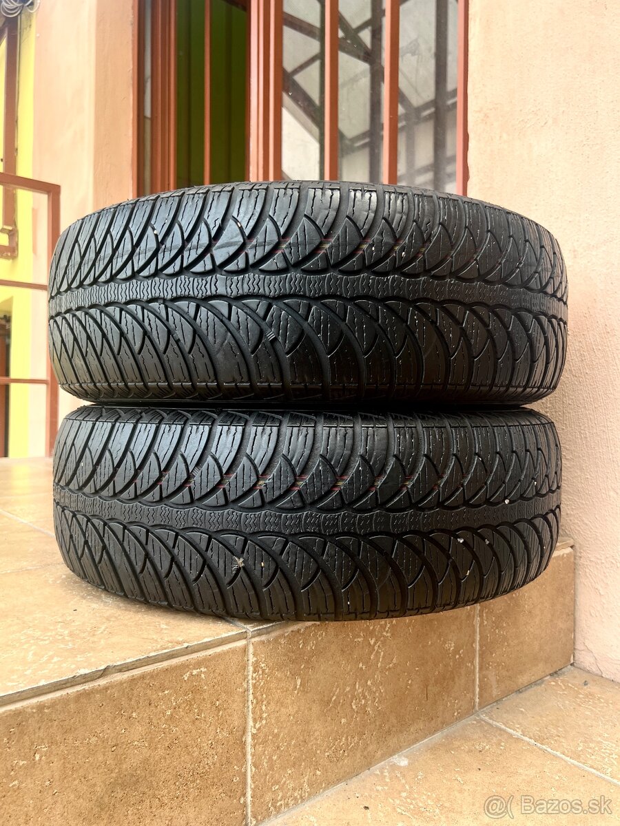 195/65 R15 zimné pneumatiky – 2 kusy