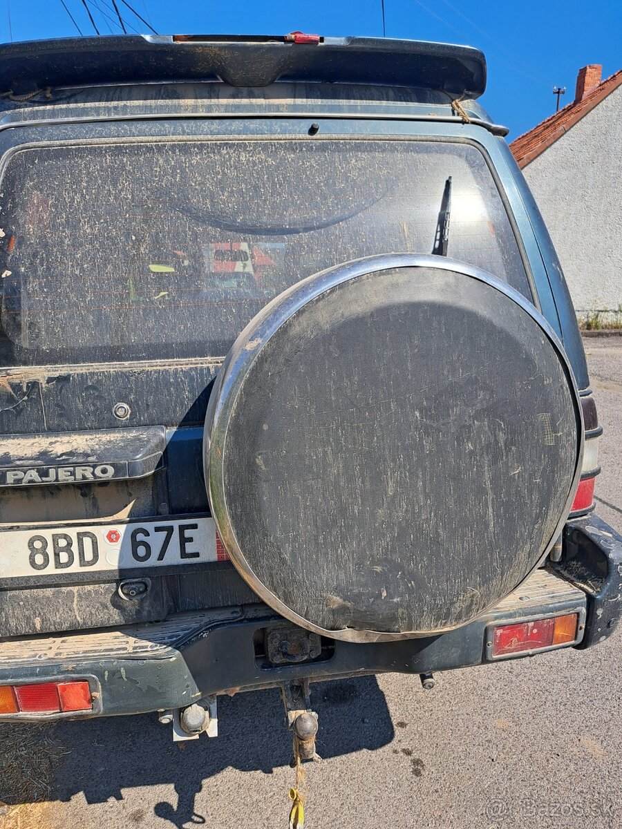 Predám kryť na rezervu na Mitsubishi Pajero