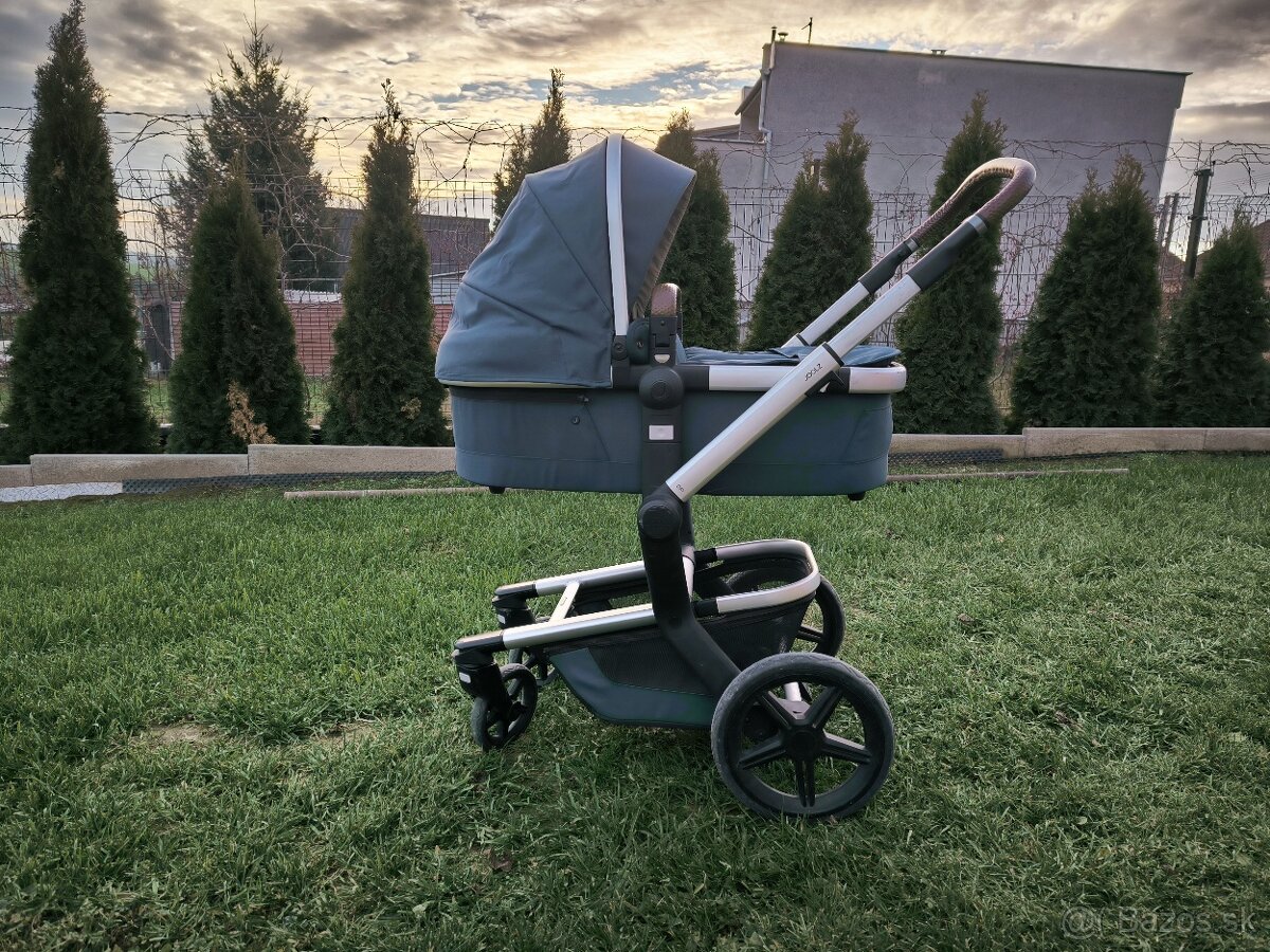Joolz Day + Cybex Aton