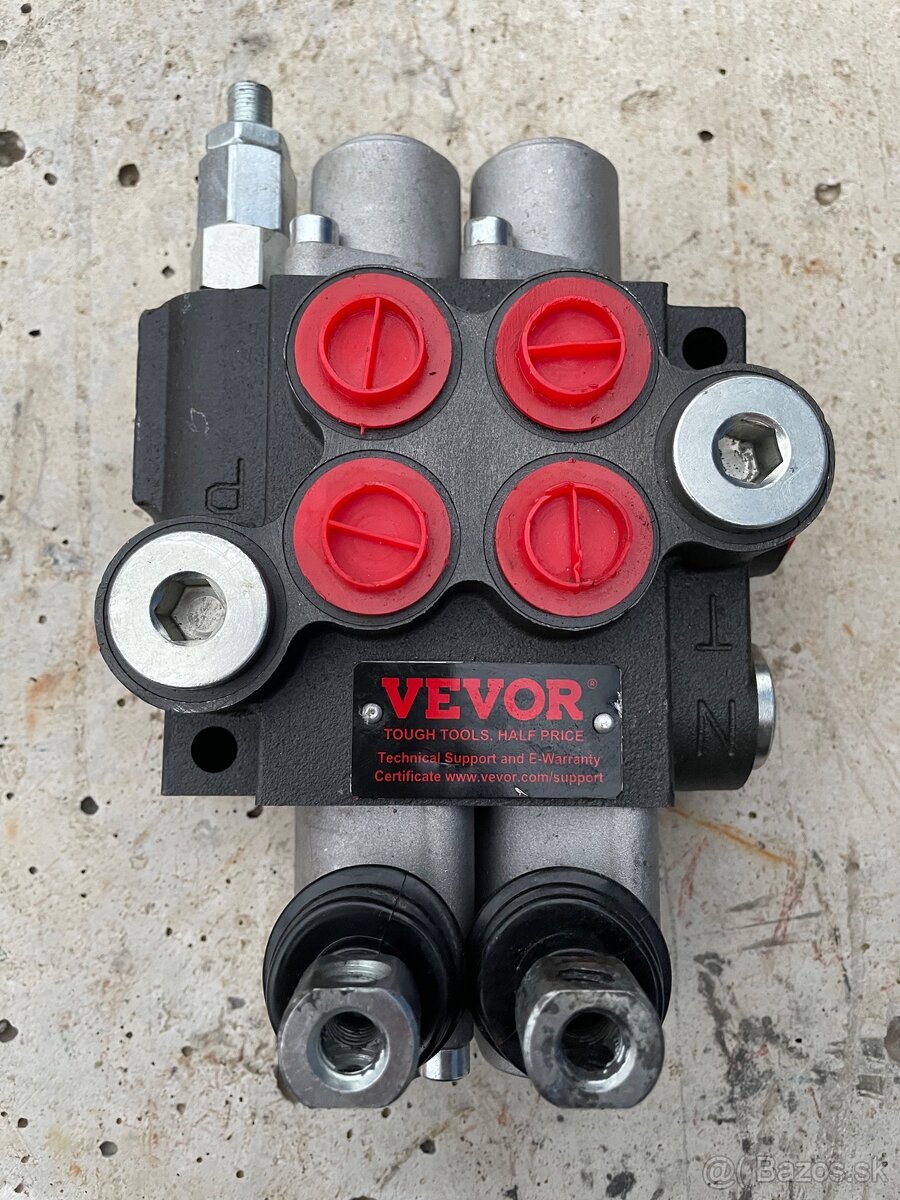 Predám nový dvoj sekciový hydraulivký rozdelovač