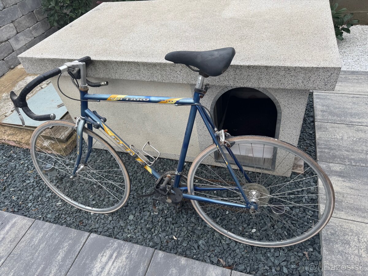 Predám cestný bicykel dema