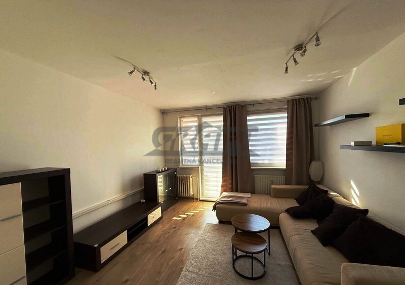 Na prenájom 3-izb. byt ul. J. Poničana – Devínska