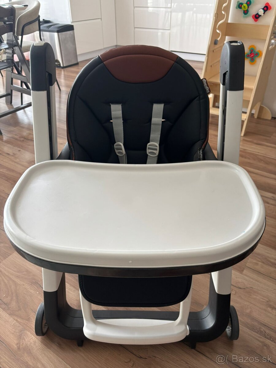 Jedalenska stolicka peg perego