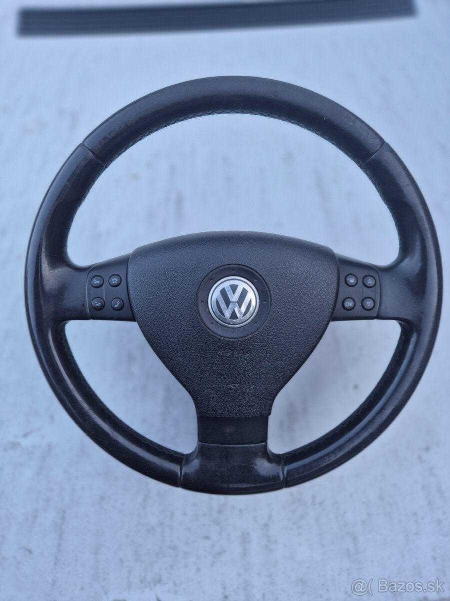 Predám multifunkčný volant pre Volkswagen Passat/golf/Touran