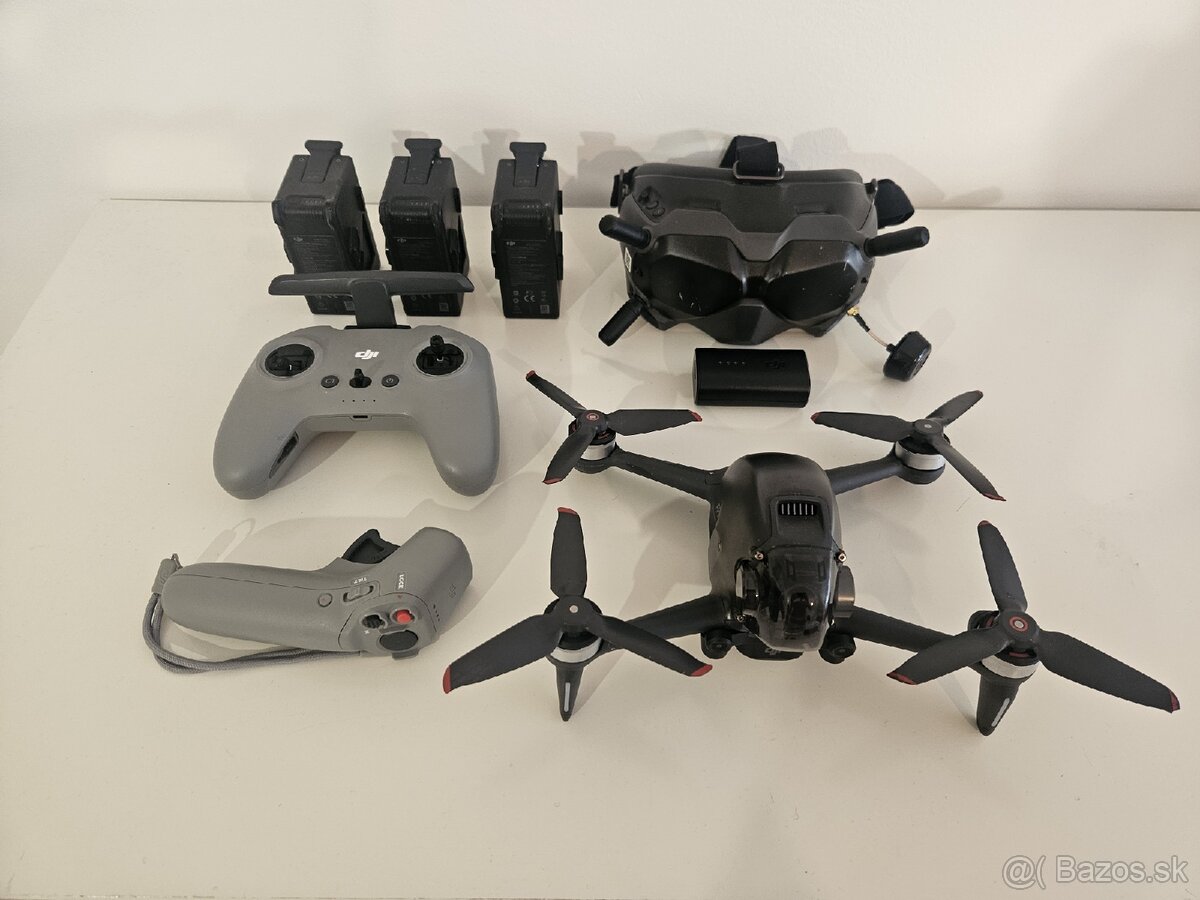 DJI FPV + 3 batérie, kompletné príslušenstvo