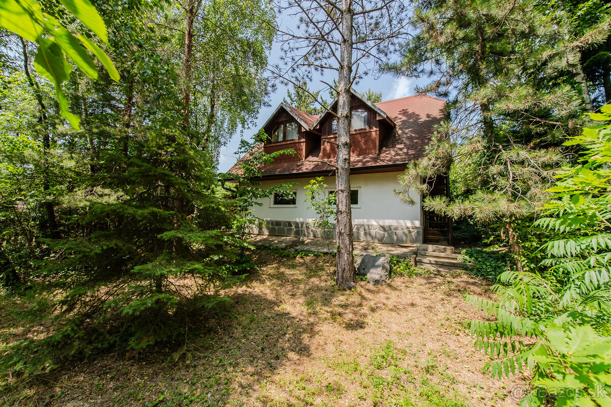 Na predaj stavebný pozemok 1571 m2 - Poproč, Košice okolie