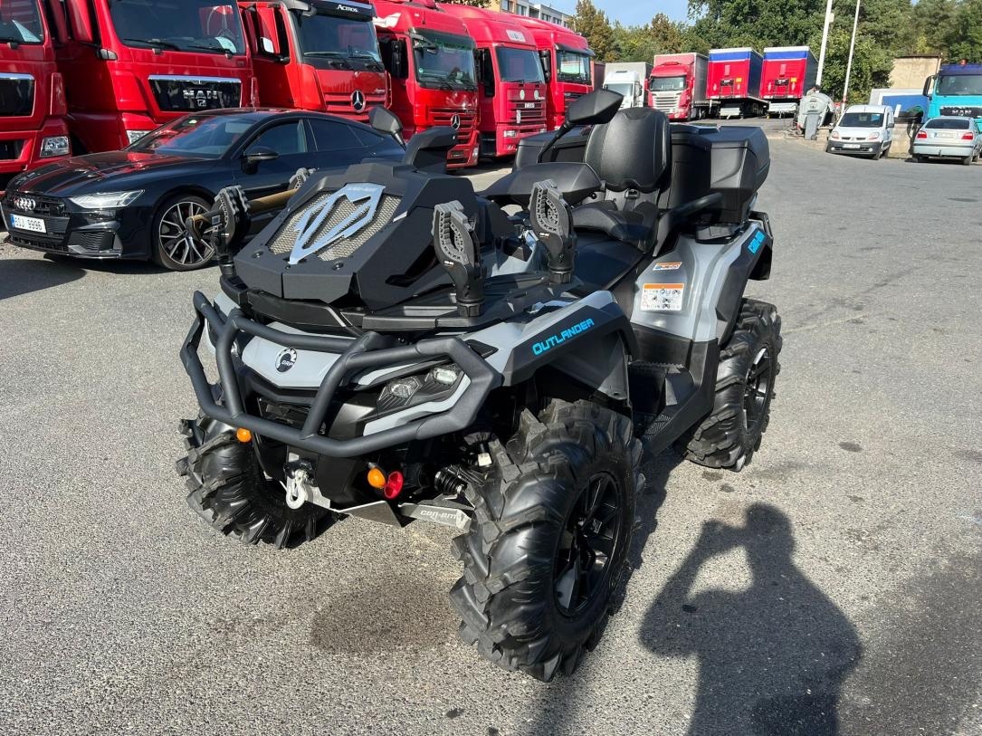 Kúpim Can am xmr 1000