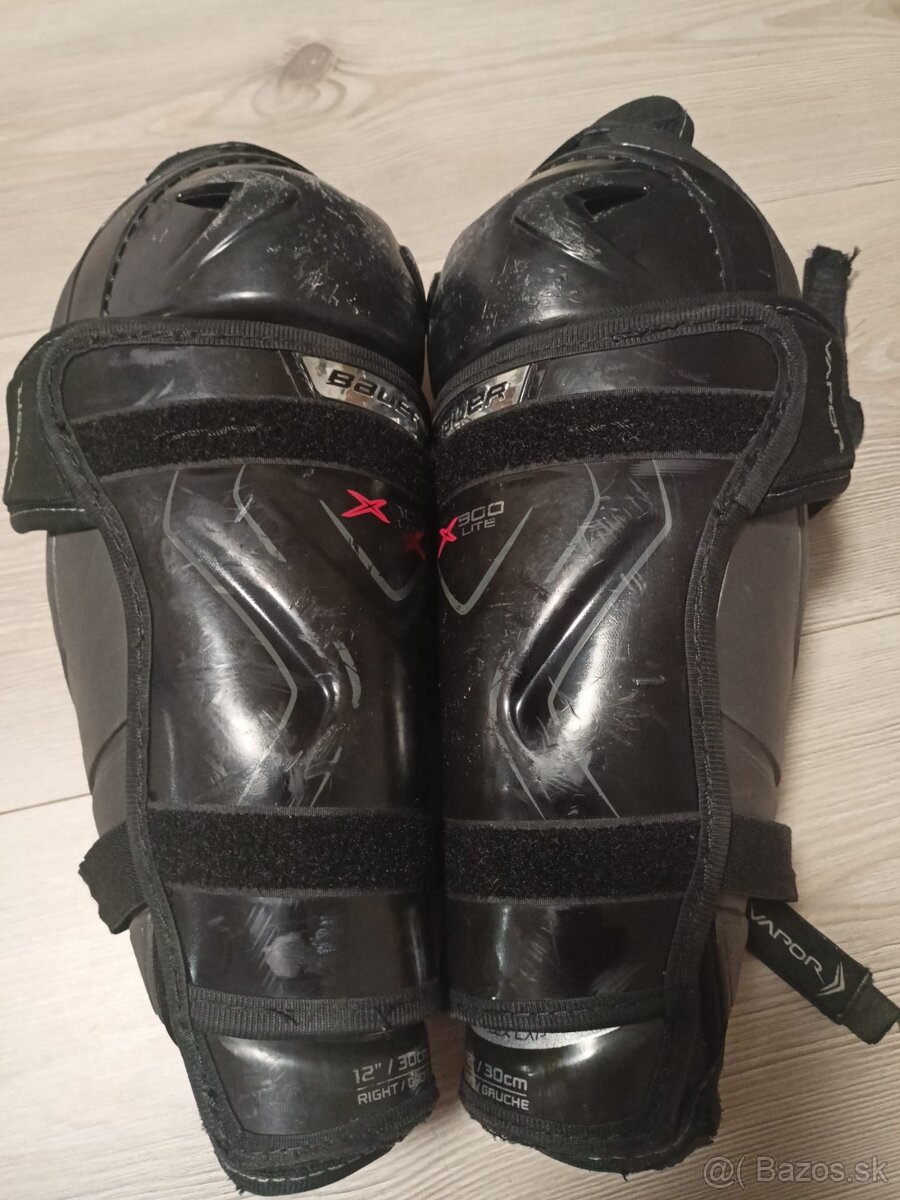 Chrániče holení Bauer Vapor X900 Lite 12” 30cm
