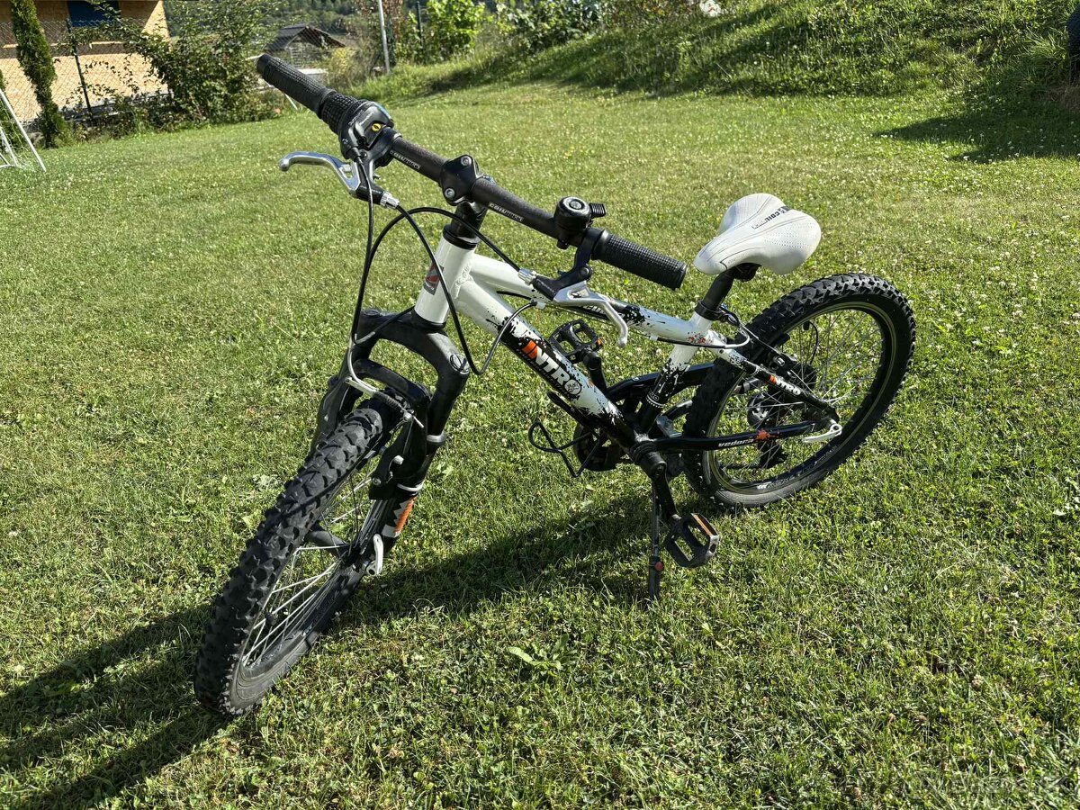 Bicykel Vedora Intro 20