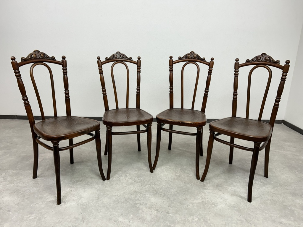 Súprava stoličky Thonet Austria 1880