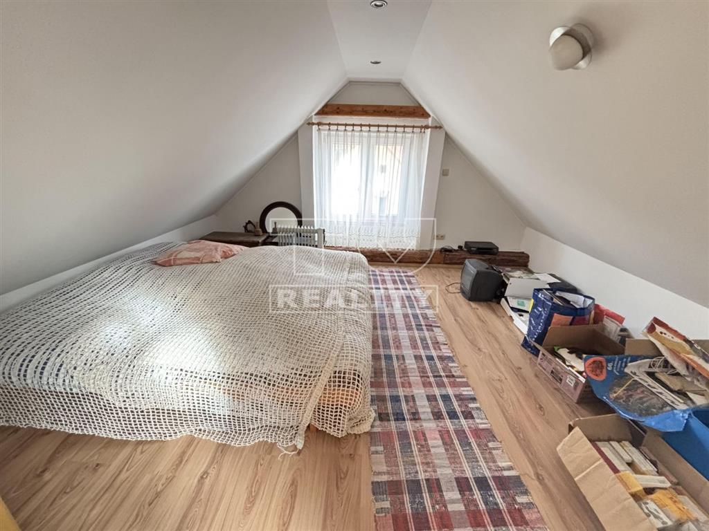 Na predaj rodinný dom v centre obce Batizovce – blízko...