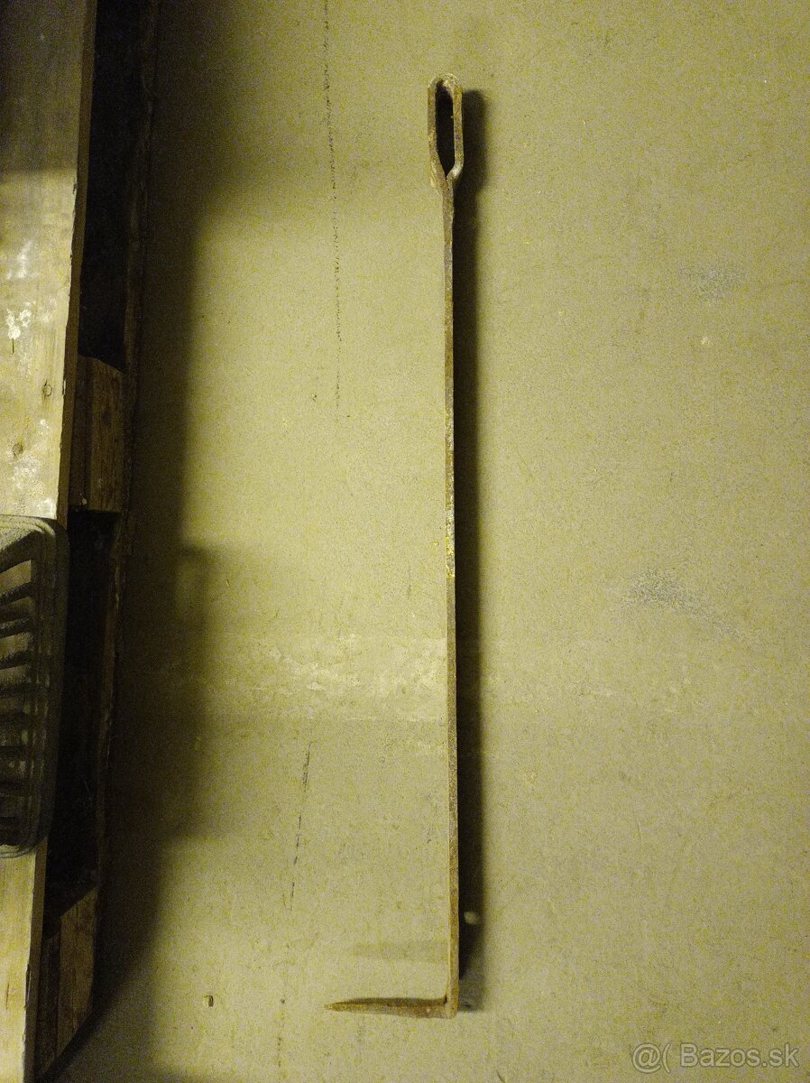 Železná kramľa 96cm