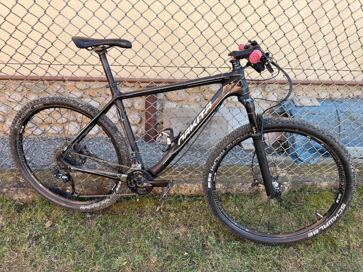 Nakita team C 29 karbon