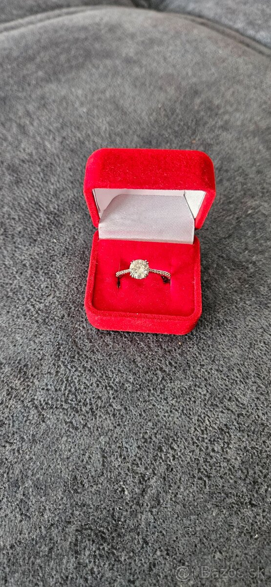 Prsteň swarovski