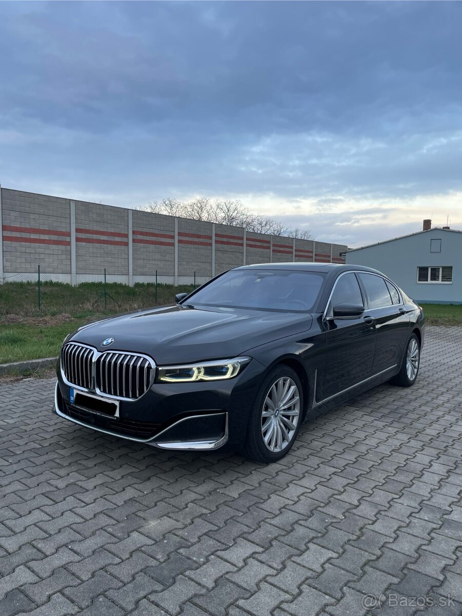 BMW 750Li x-drive