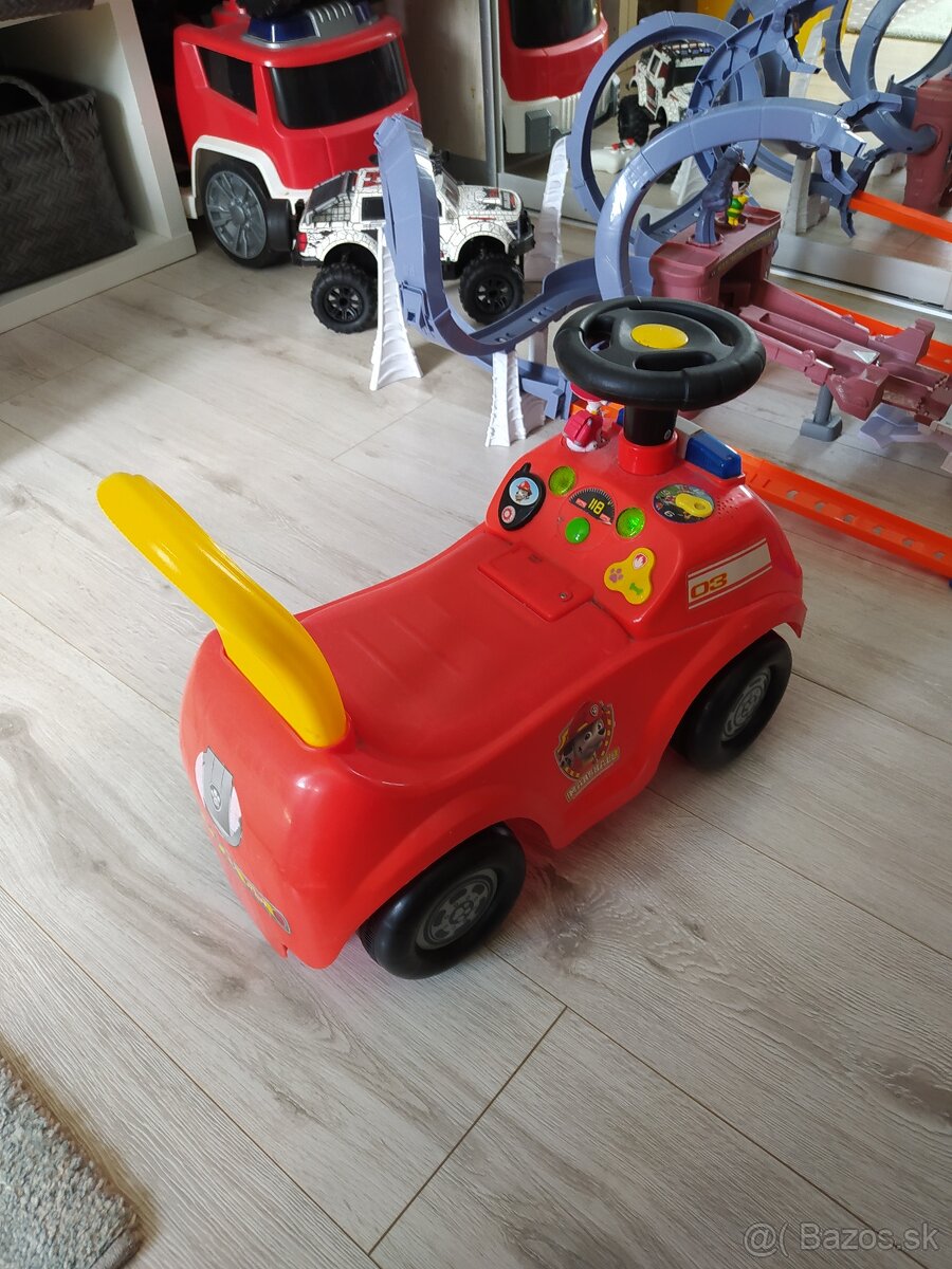 Odrážadlo lapkova patrola, autíčko,auto