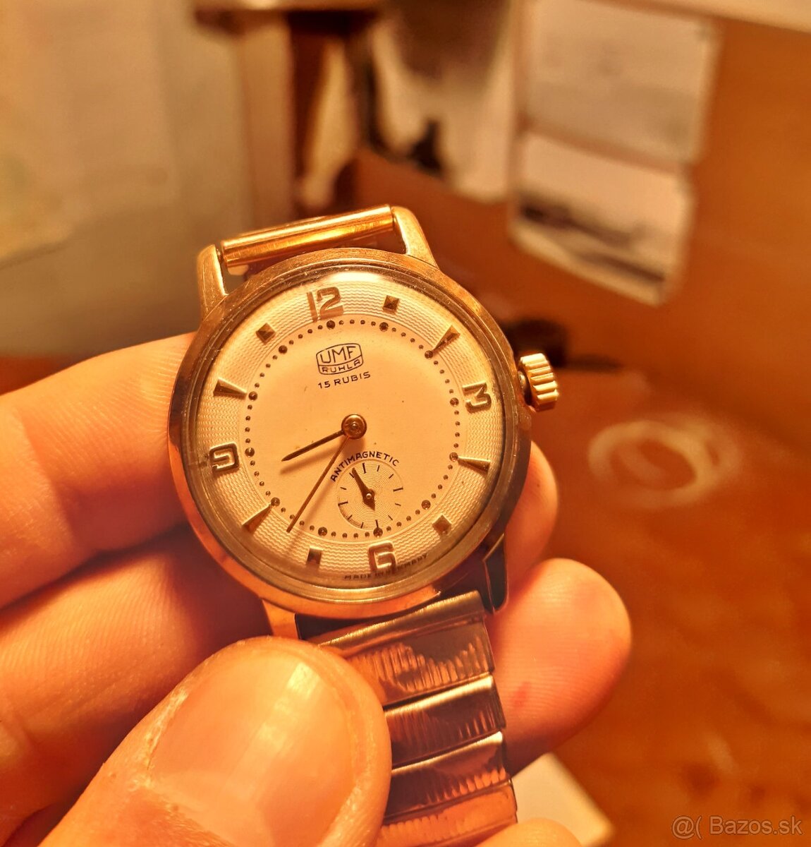 Funkční pozlacené mechanické hodinky, 50. léta