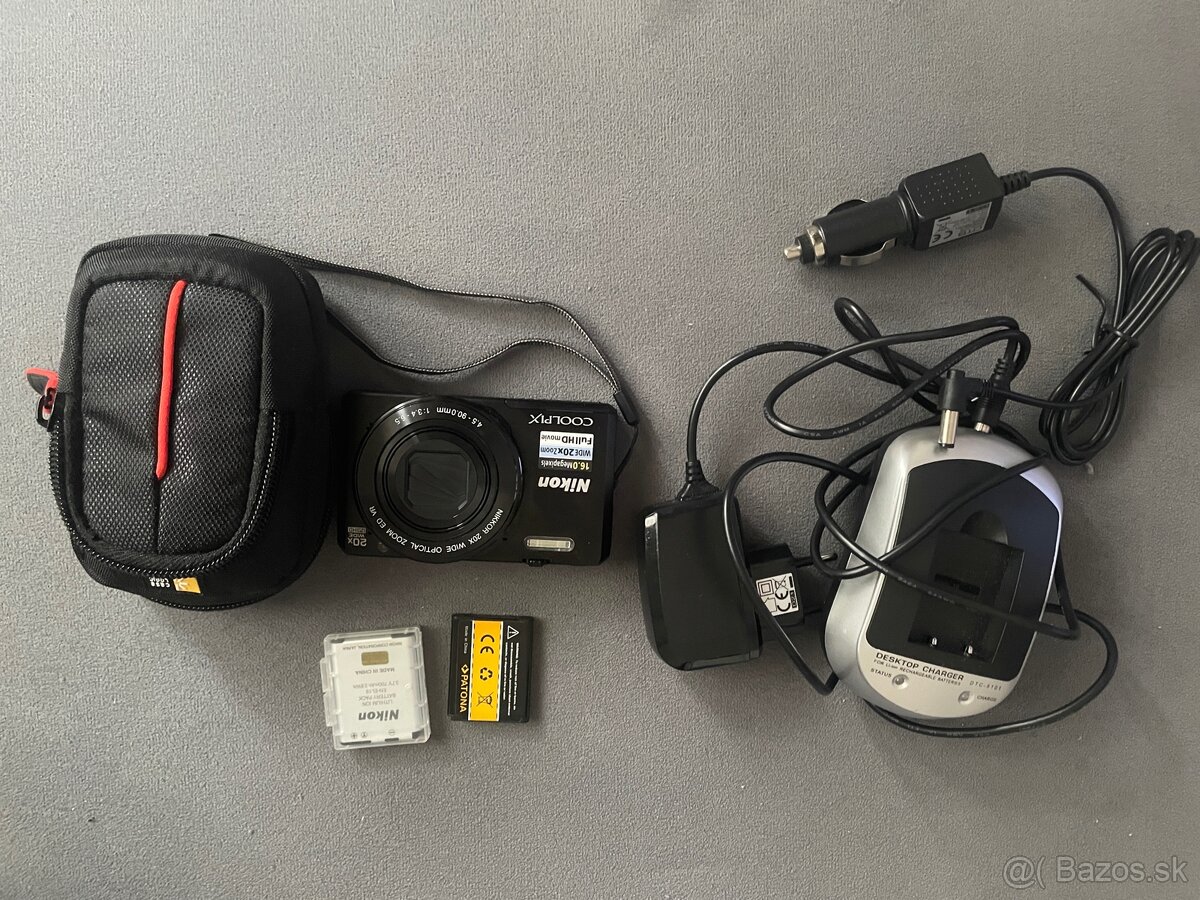 Nikon Coolpix S7000