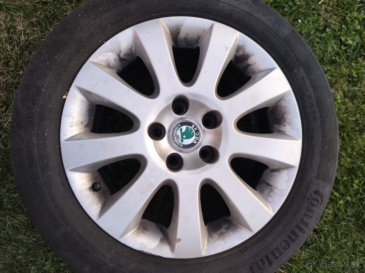 4x Škoda hliníkové disky s gumami