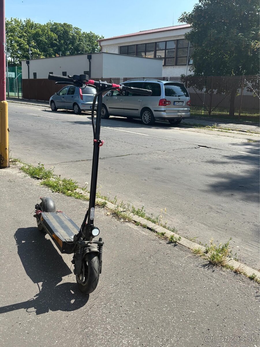 Električka kolobežka CITY BOSS GV5