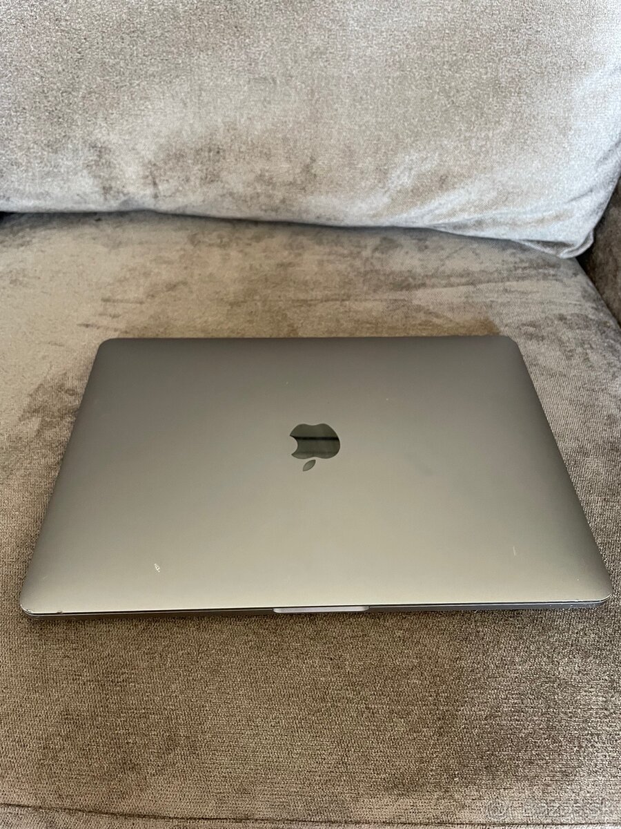 Apple MacBook Pro 13” (2020, i5, 500GB)