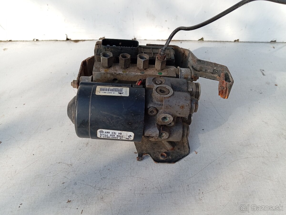Renault Megane, I - ABS (ABS Pumpa)