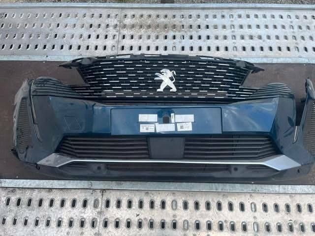 Predny naraznik PEUGEOT 3008 207 2008 PARTNER BERLINGO