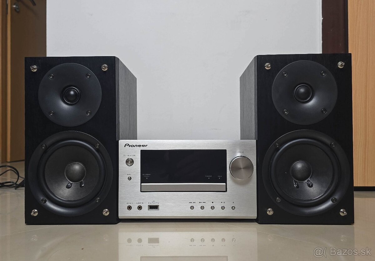 Pioneer X-HM71 / Airplay / USB / FM /SUB