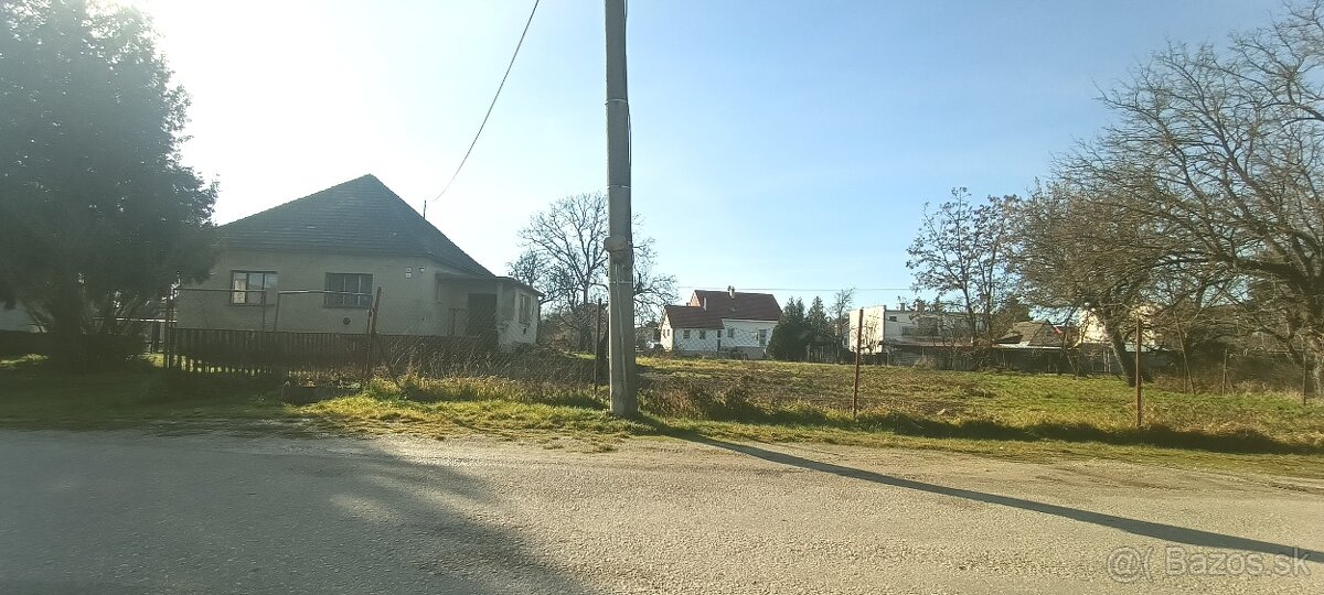 Exkluzívny predaj pôvodného RD s pozemkom o výmere 1551m2