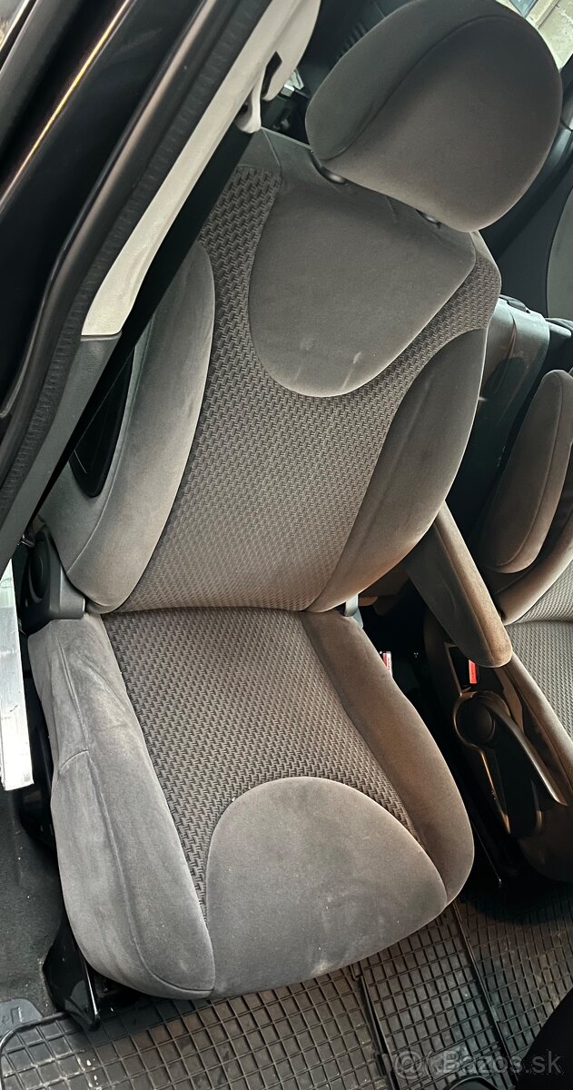 Sedačka spolujazdca jumpy 2008