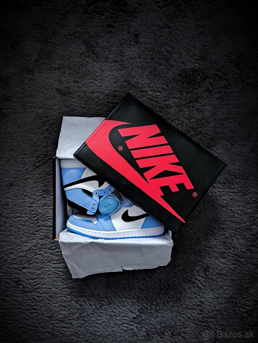 Air Jordan 1 High “University Blue” 🩵