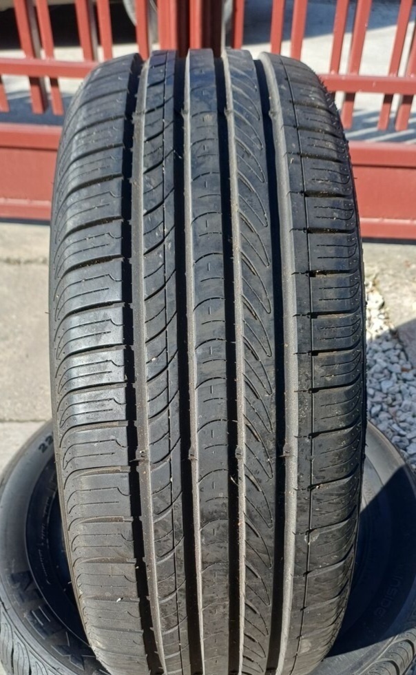 225/45 r18 letné pneumatiky ,Nexen