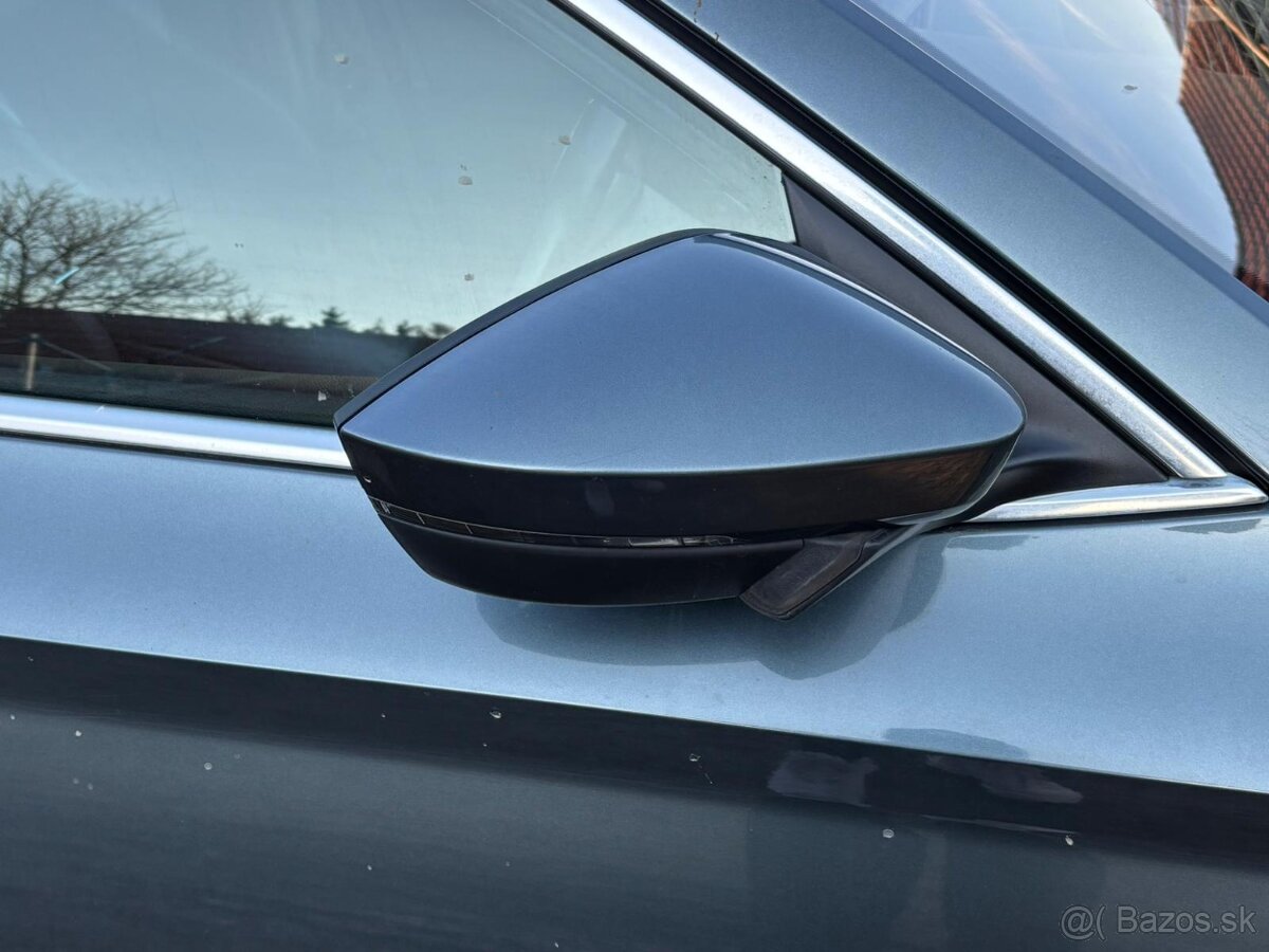 Spätné zrkadlo Škoda Superb 3