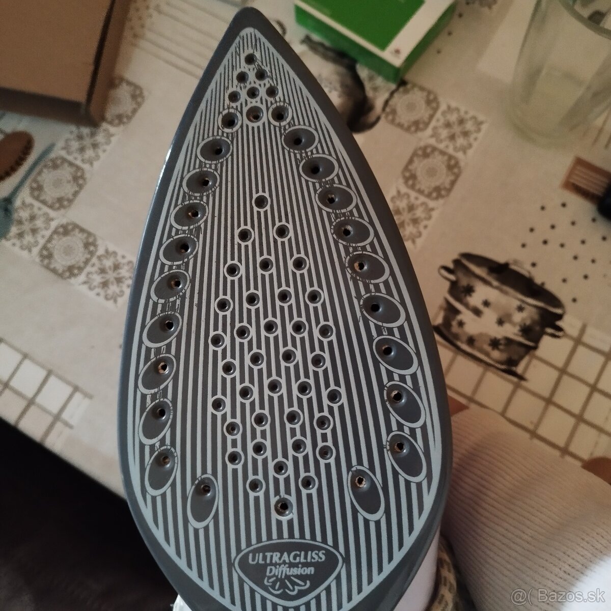Naparovacia zehlicka Tefal Aquaspeed 135