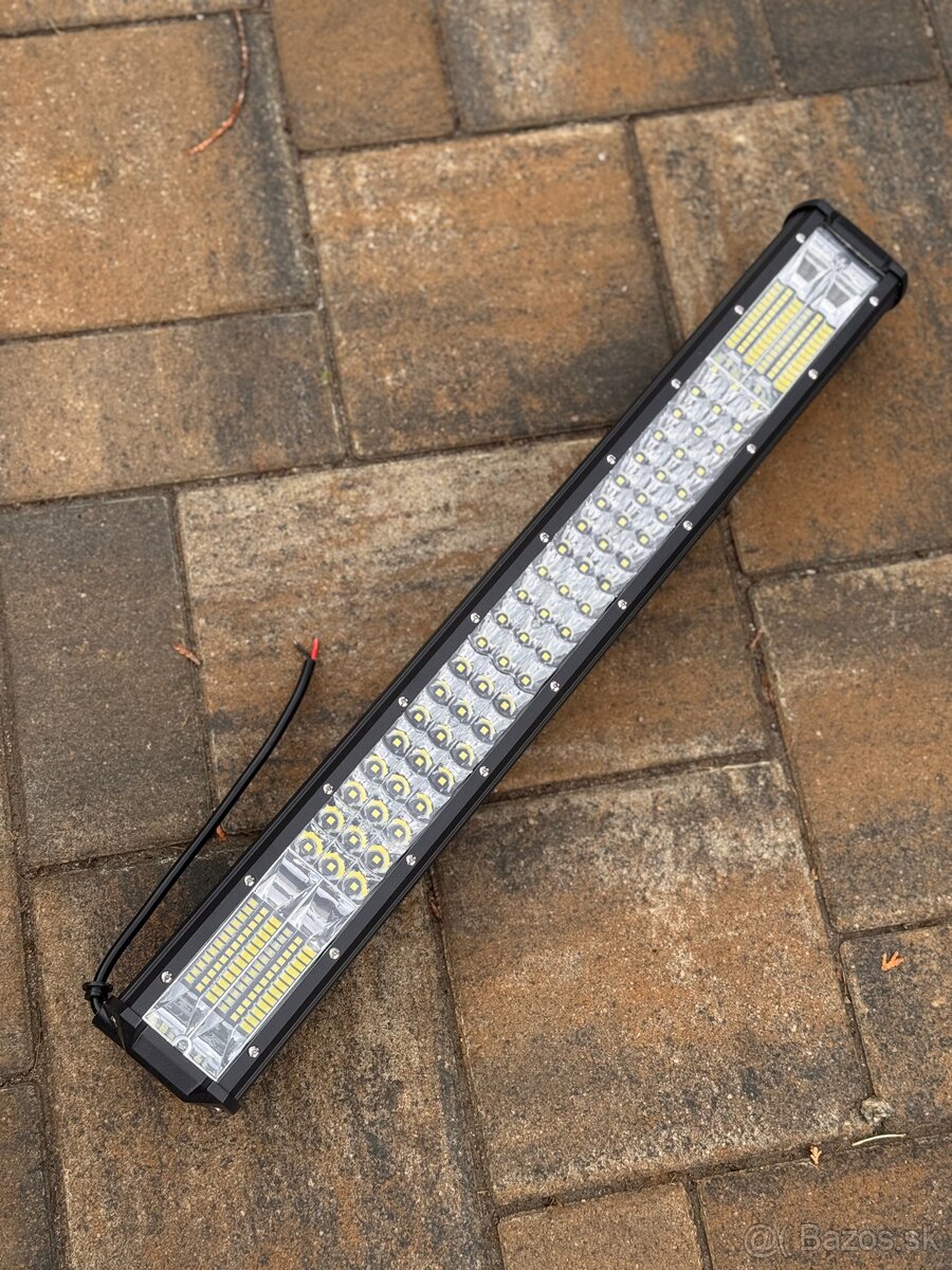 LED SVETELNÁ RAMPA