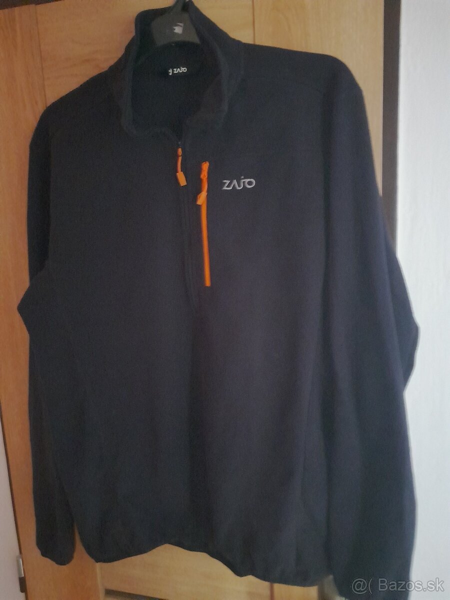 Predám mikinu Zajo