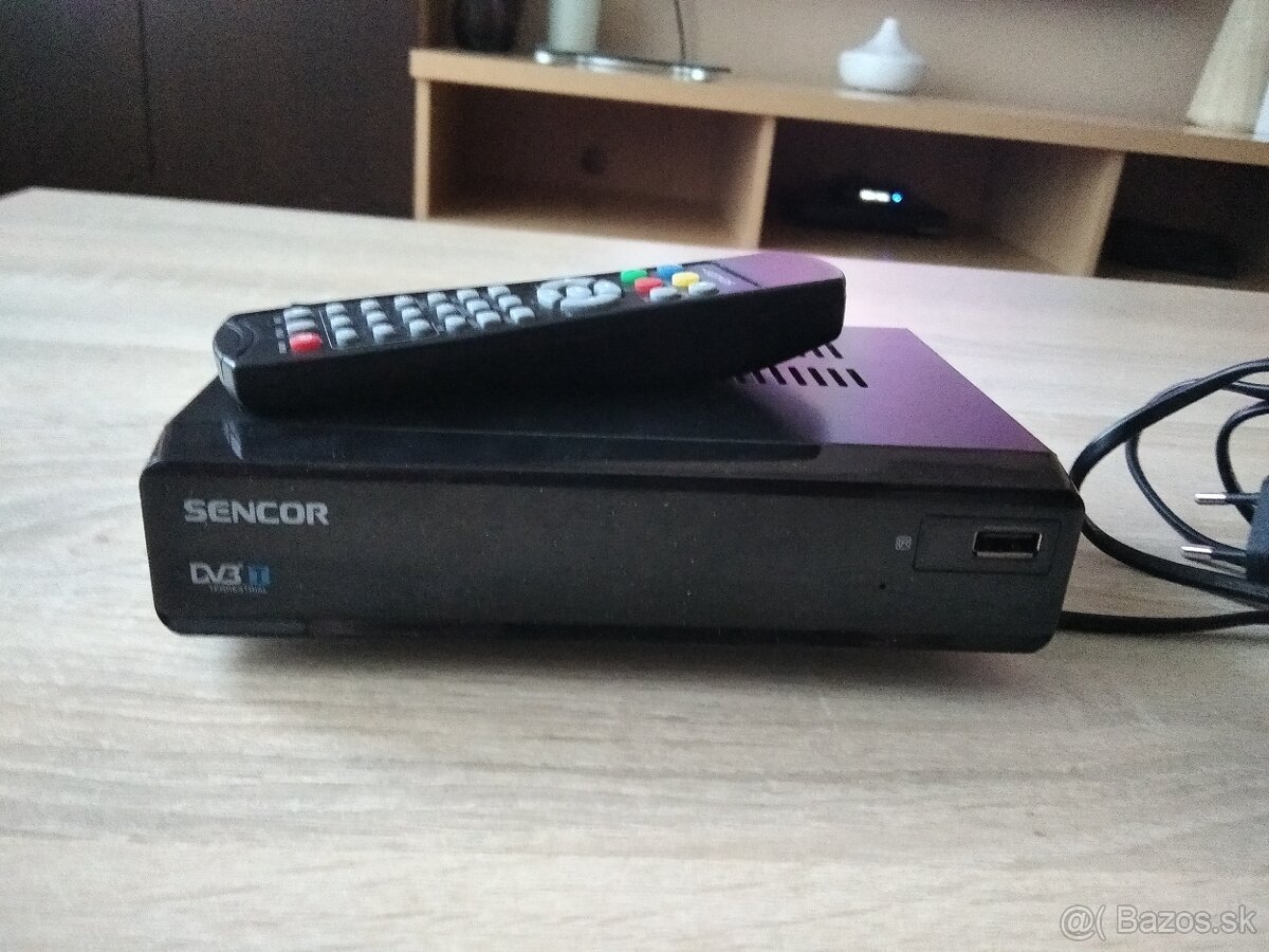 Prijímač na príjem DVB-T SDB1014T