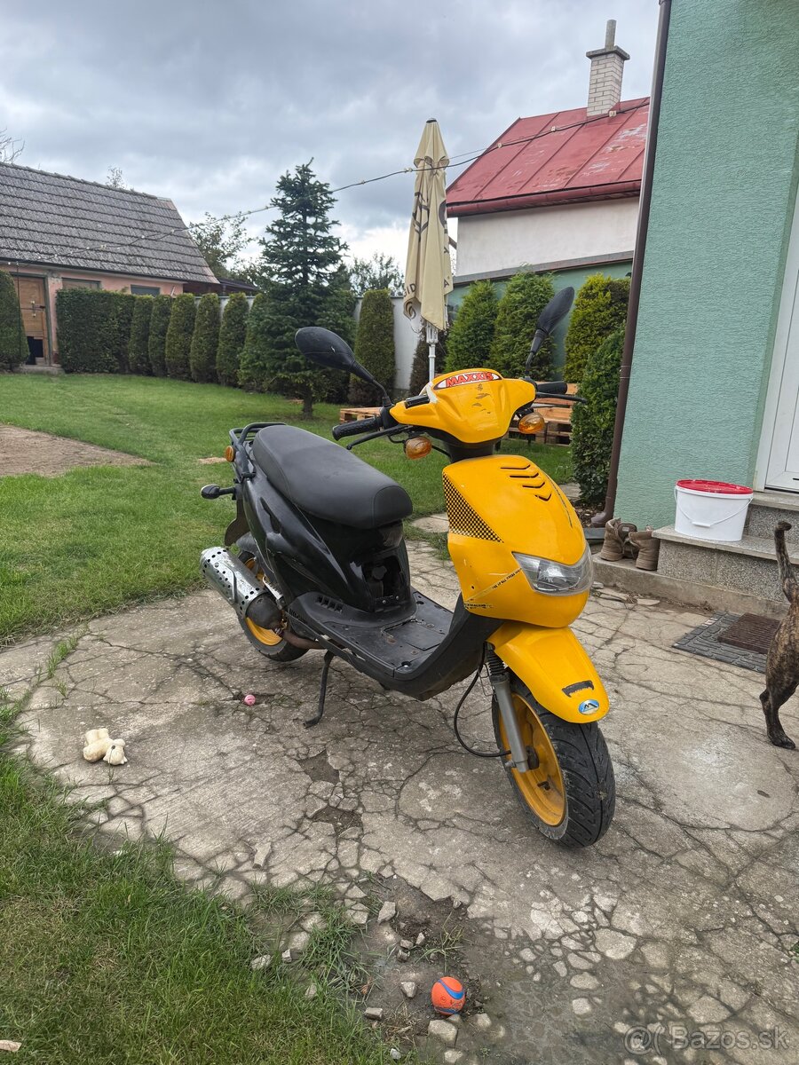 Skúter 50 2t