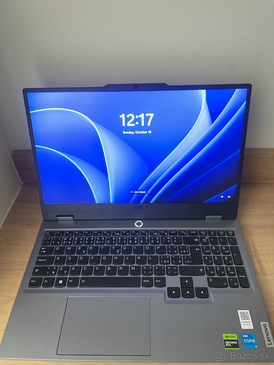 Lenovo LOQ 15IRX9
