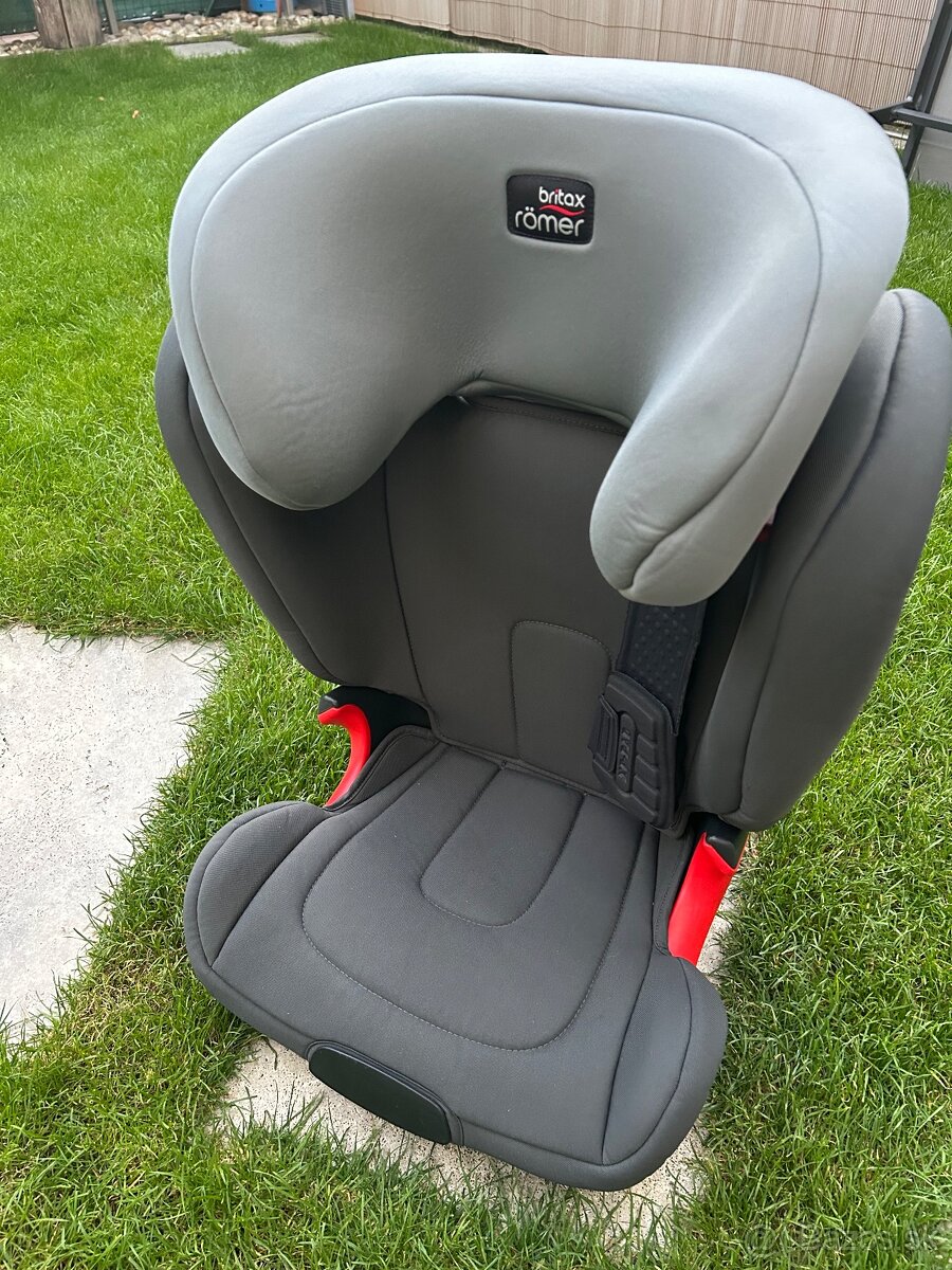 Romer Britax Kidfix XP 15-36kg/seda