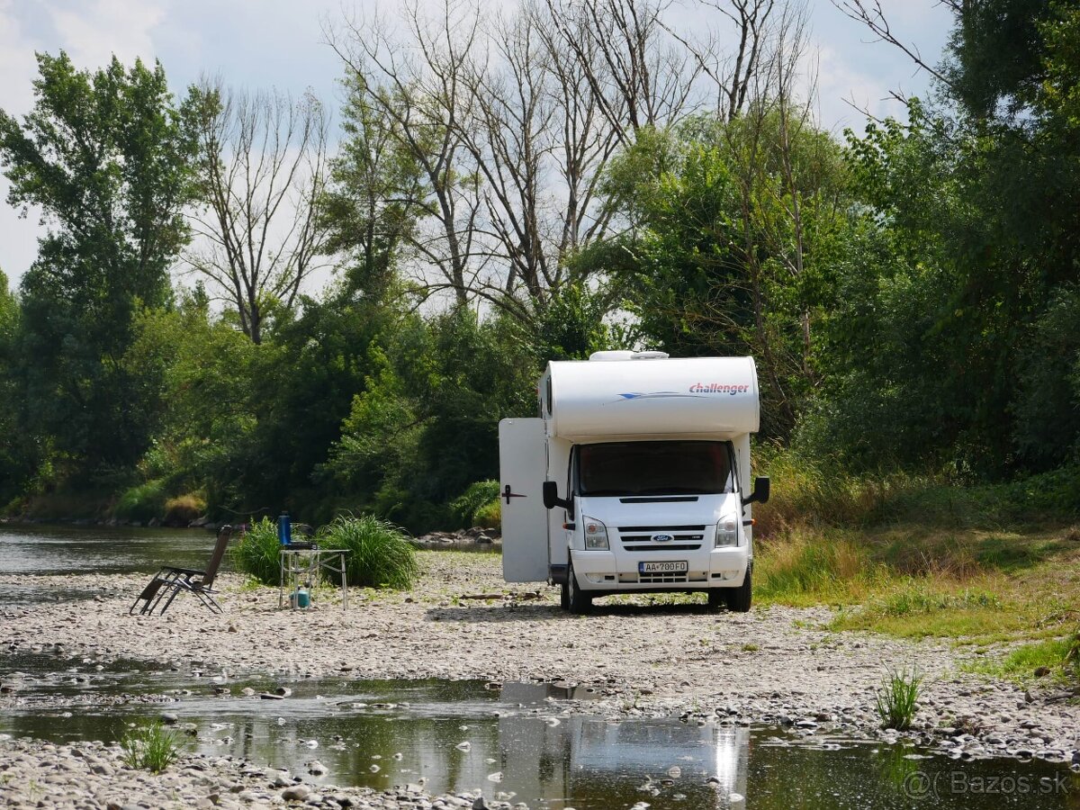 Predám Autokaravan Ford Transit 2.2 TDCi