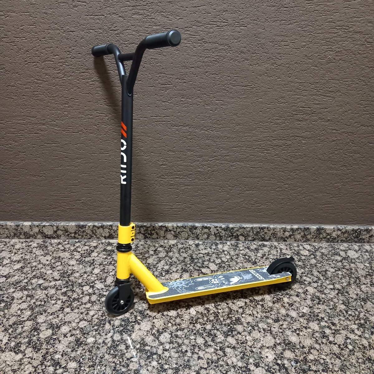 freestylová kolobežka - Riido Blur, žltá