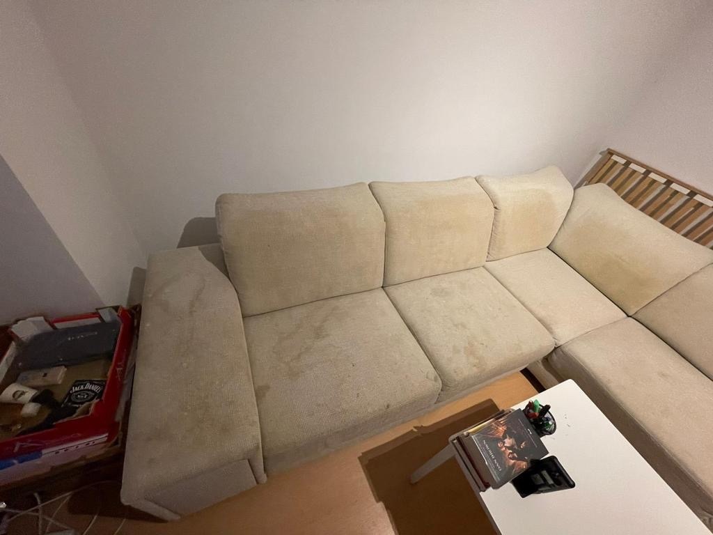 Darujem gauč za odvoz