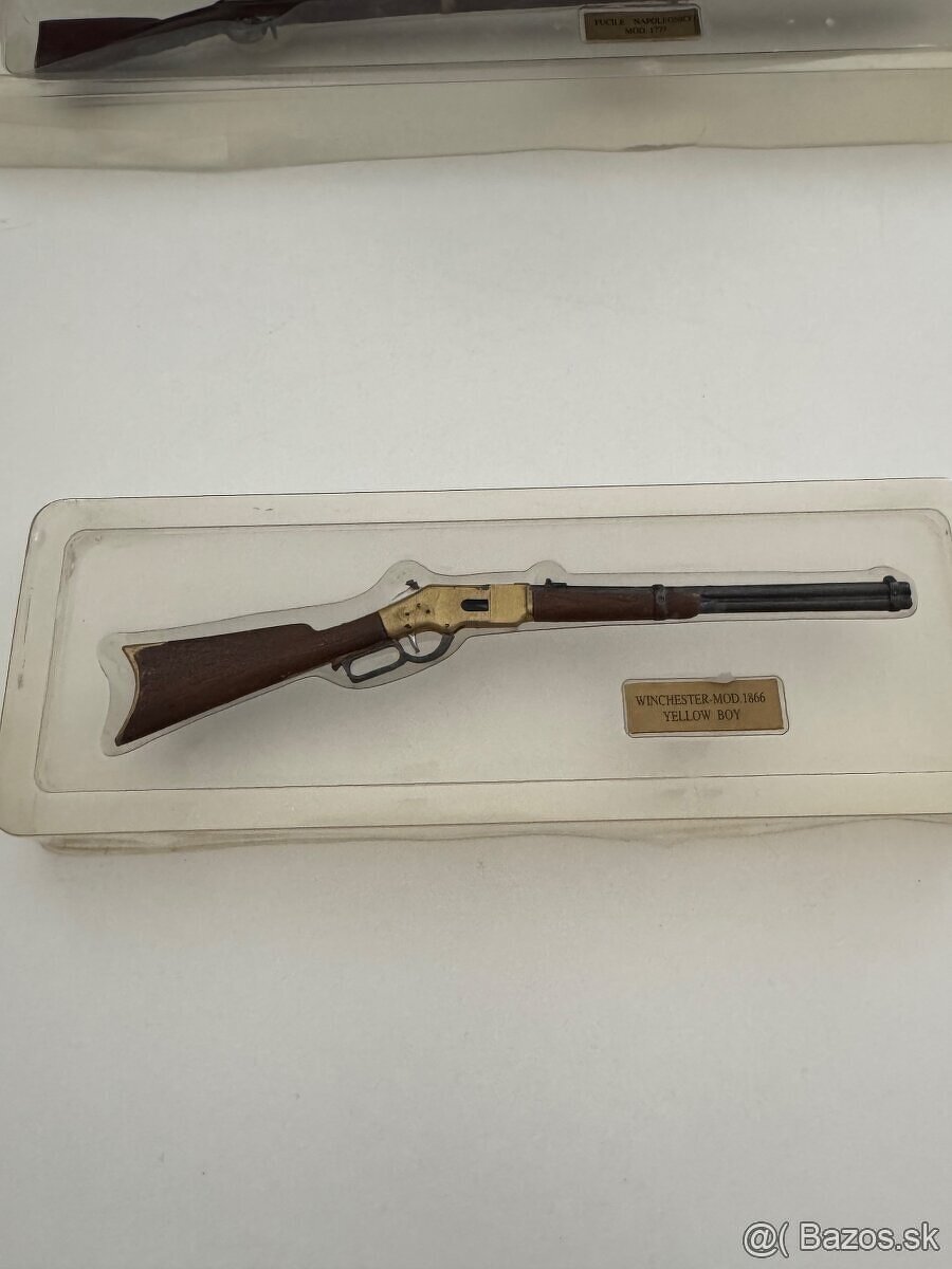 Winchester-Mod 1866 Yellow Boy - miniatúrna replika zbrane