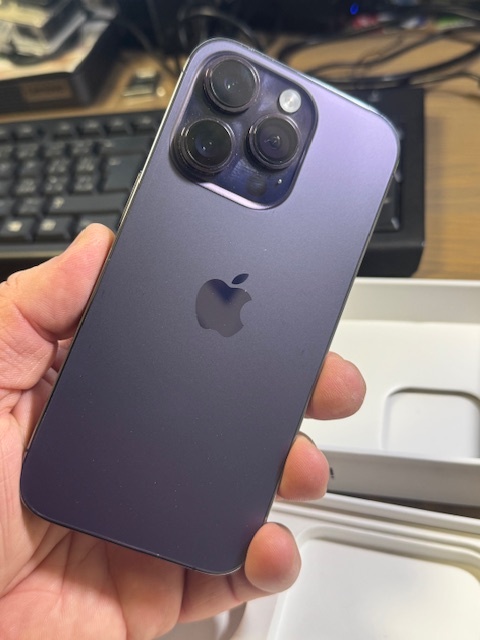Predám iPhone 14 Pro 128 GB – Deep Purple