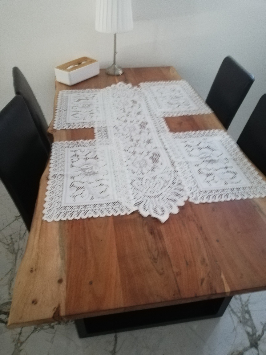 Obrusy háčkované biele 5 kusy