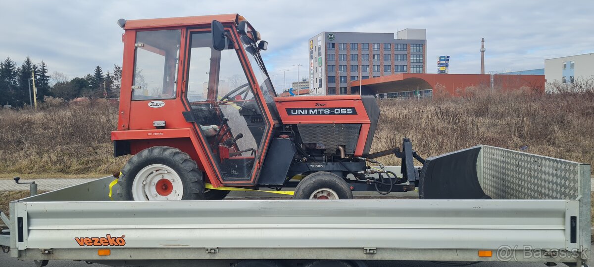 Predam Kabinu na malotraktor MT 08