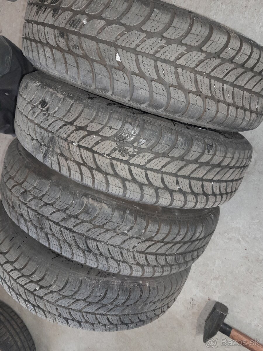 Predám zimné pneumatiky 155/65R14