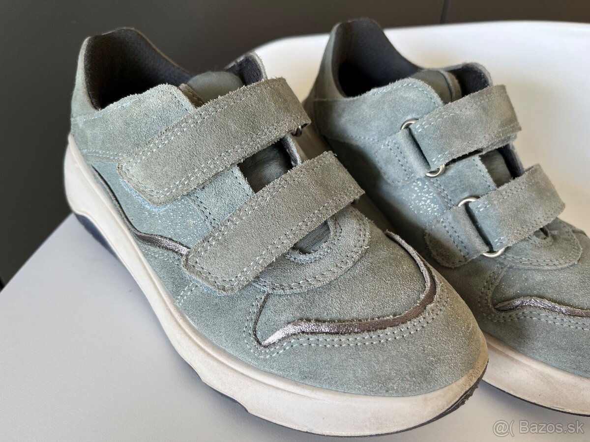 Detske tenisky zn. Superfit velkost 33